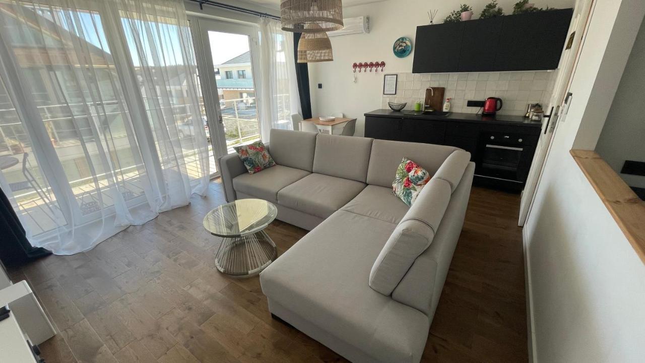 Apartament Mechelinki, Wysoki Standard. Pierwoszyno ภายนอก รูปภาพ